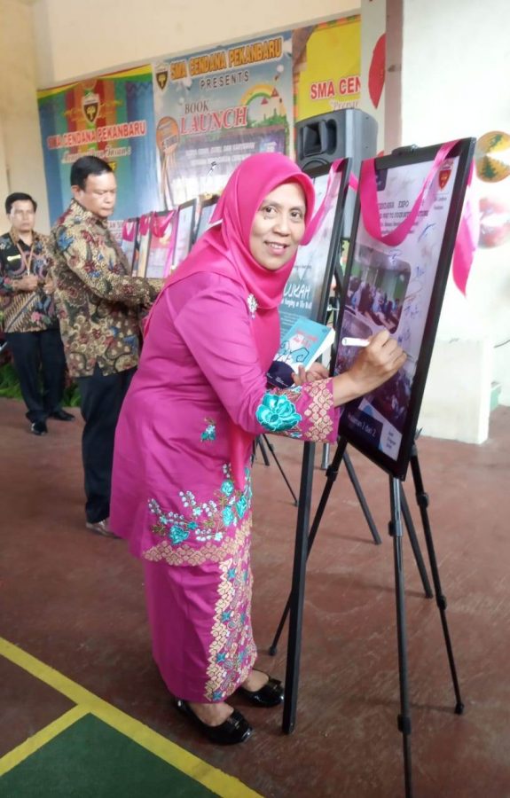TANDA TANGAN